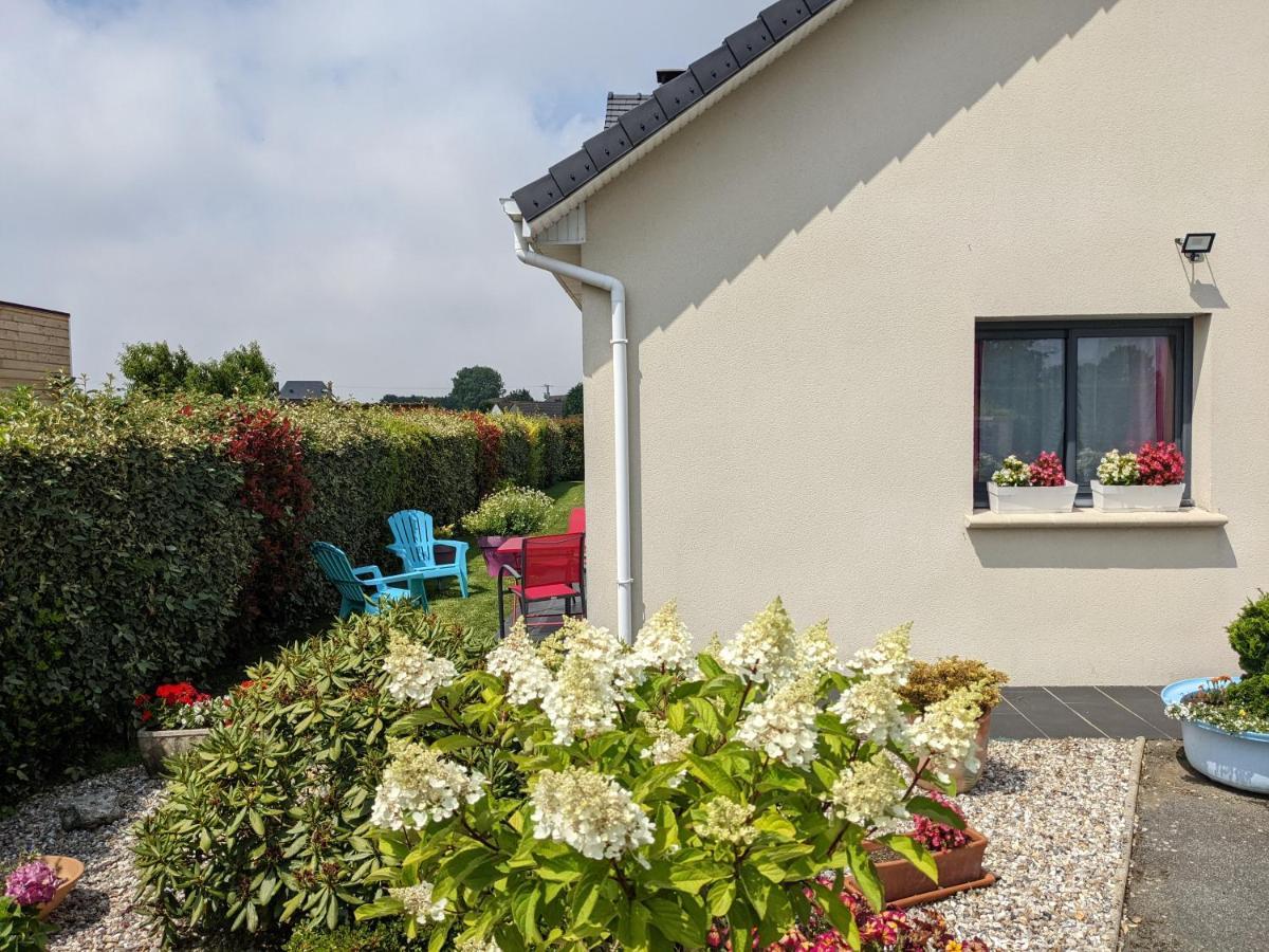 Au Beau Bouquet Bed & Breakfast Avremesnil Exterior photo