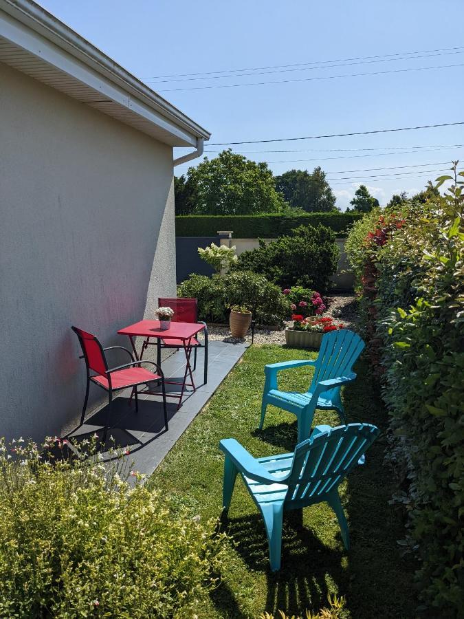Au Beau Bouquet Bed & Breakfast Avremesnil Exterior photo